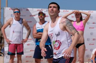 Гендиректор «Объединение Краснодарский чай» Серафим Тимченко принял участие в благотворительном матче по пляжному волейболу «Чемпионы — детям».